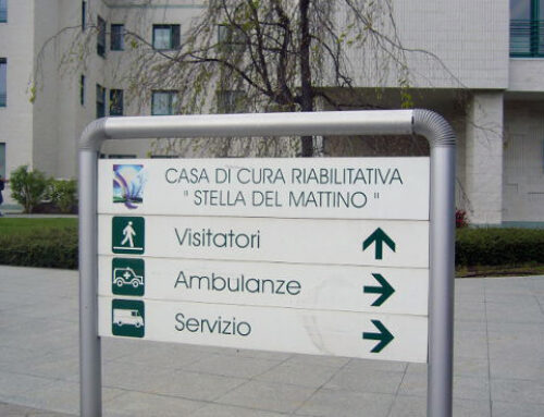 INSEGNA AUTOPORTANTE